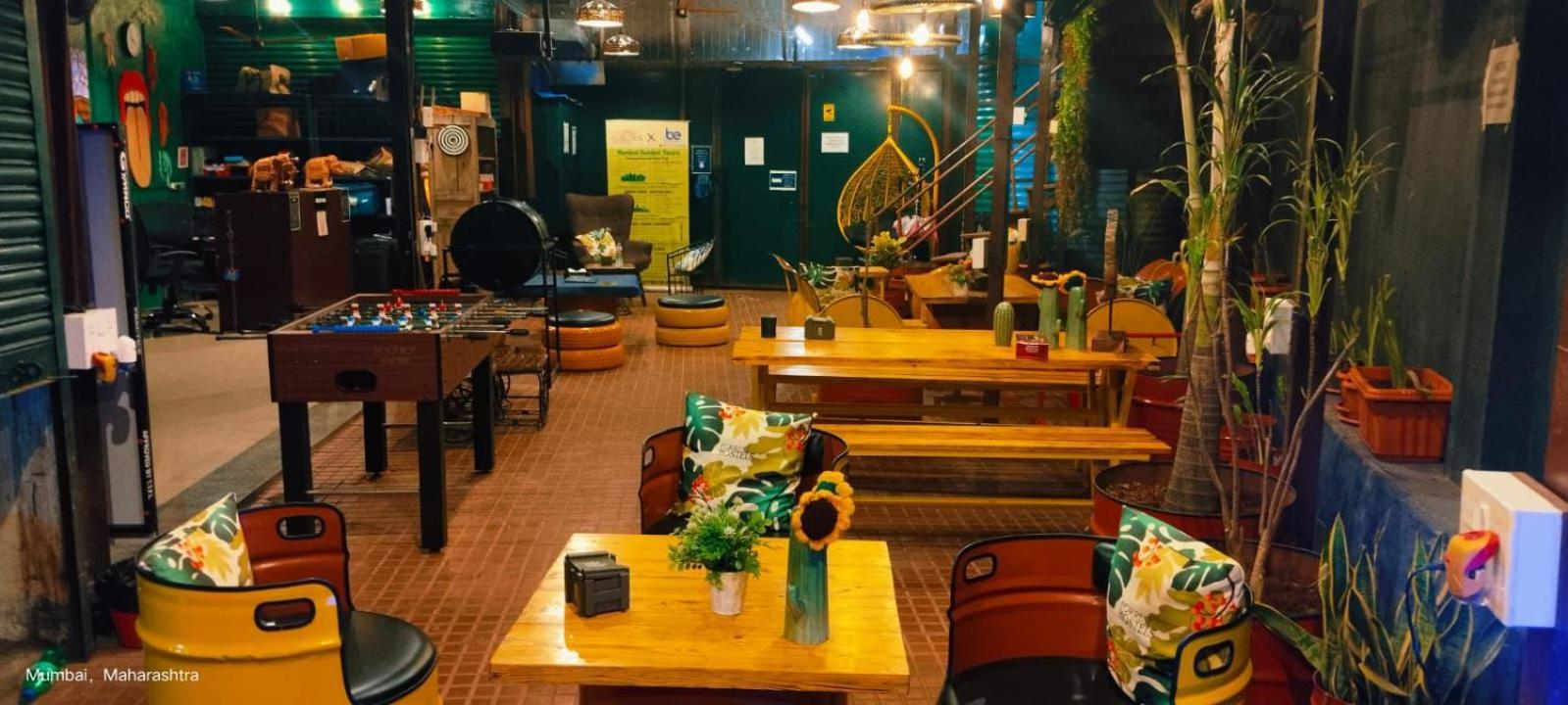 Forrest Hostels Bombaj Exteriér fotografie
