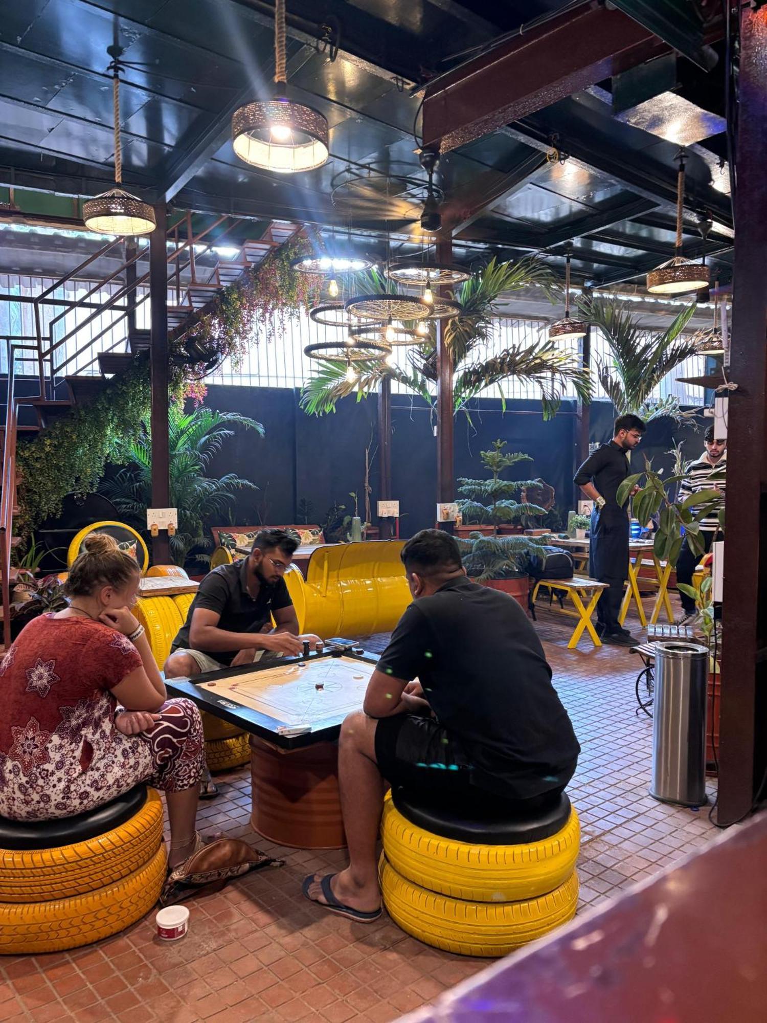 Forrest Hostels Bombaj Exteriér fotografie
