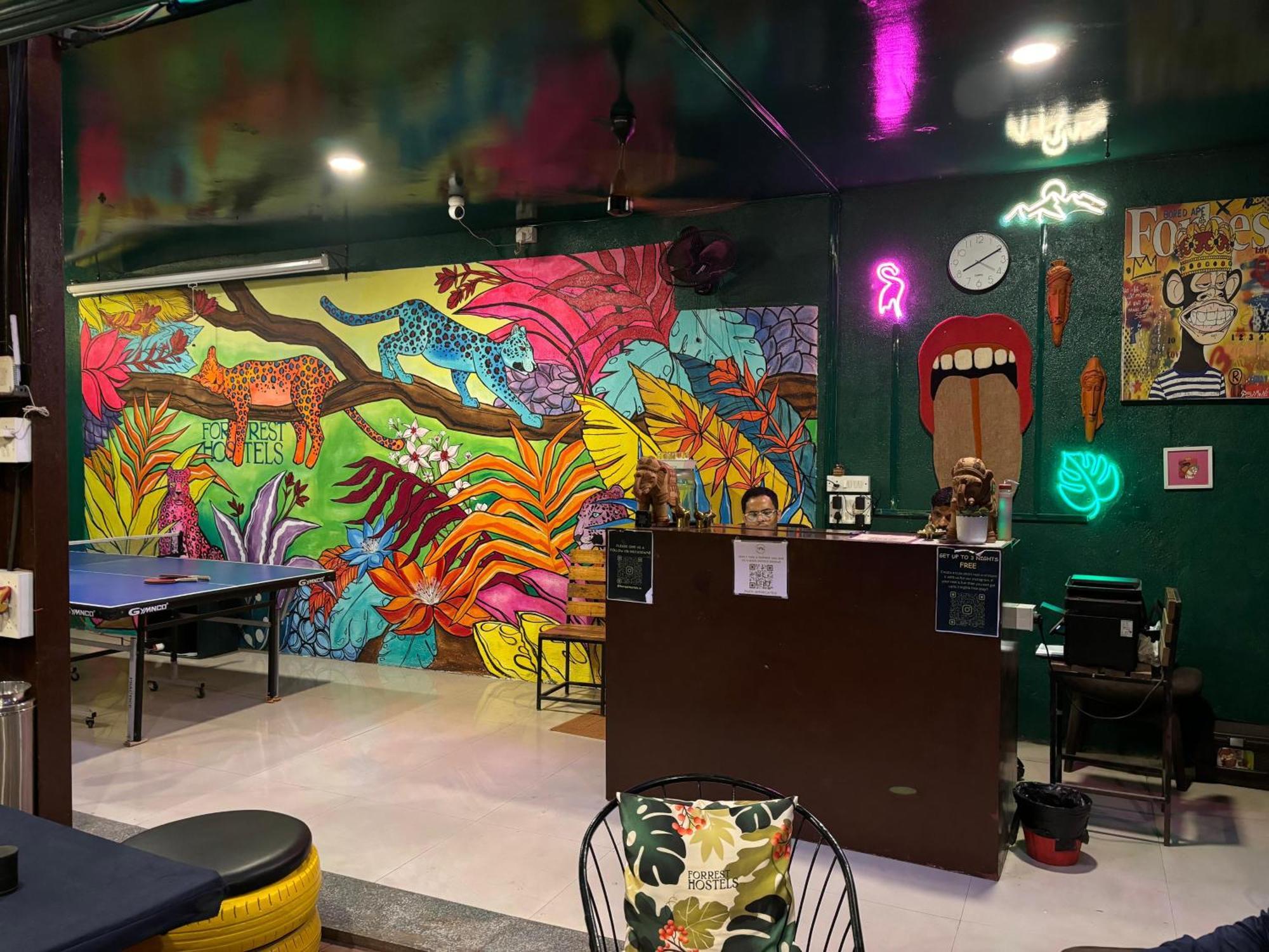 Forrest Hostels Bombaj Exteriér fotografie